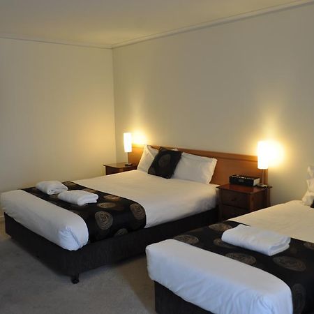 Albury Burvale Motor Inn Kültér fotó