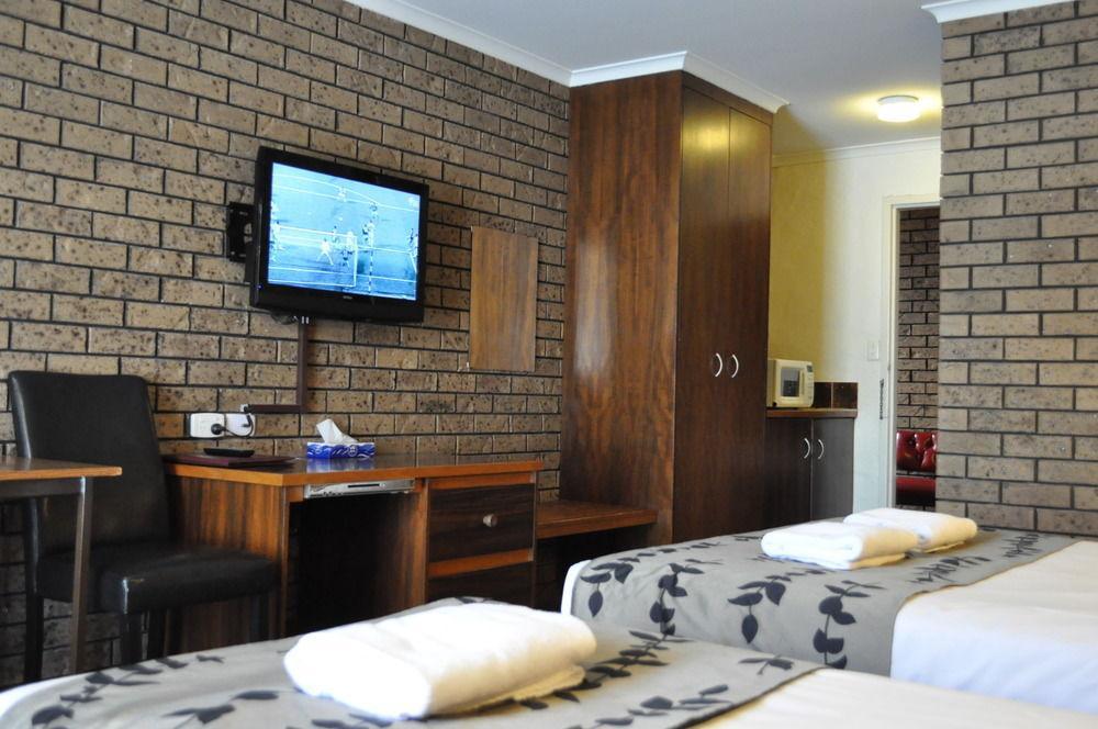 Albury Burvale Motor Inn Kültér fotó