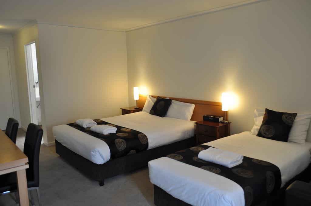 Albury Burvale Motor Inn Kültér fotó