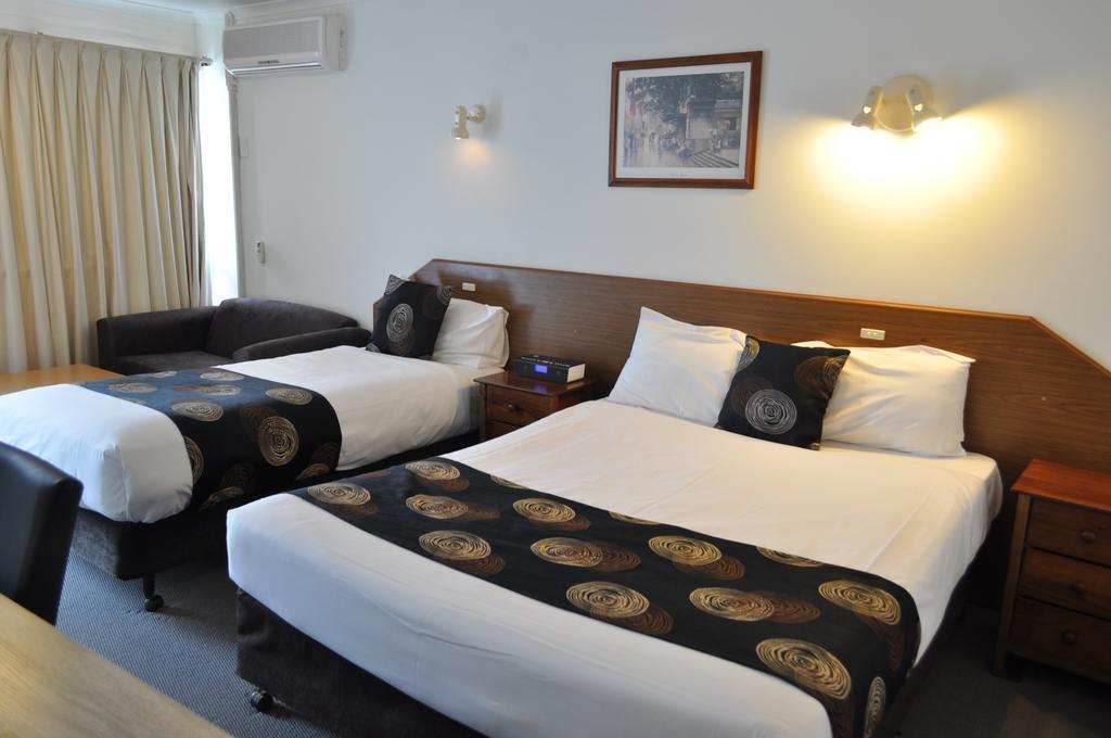 Albury Burvale Motor Inn Kültér fotó