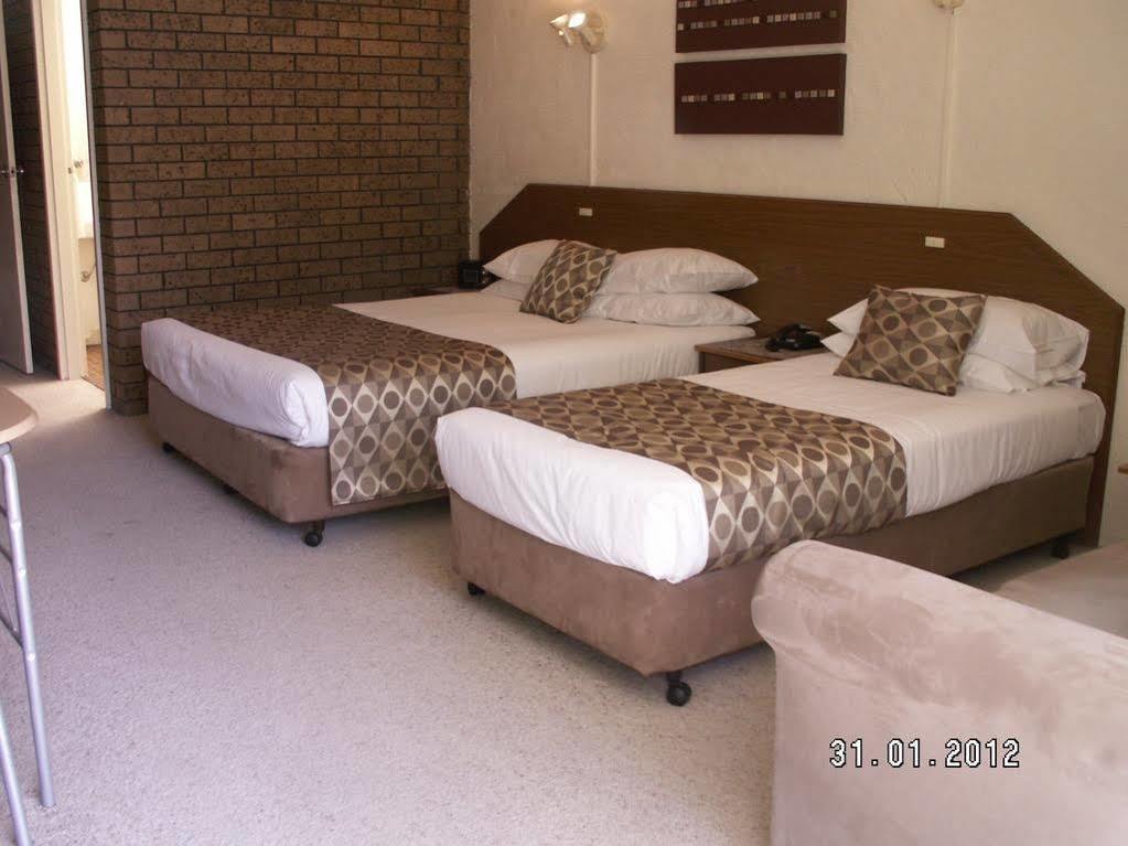 Albury Burvale Motor Inn Kültér fotó