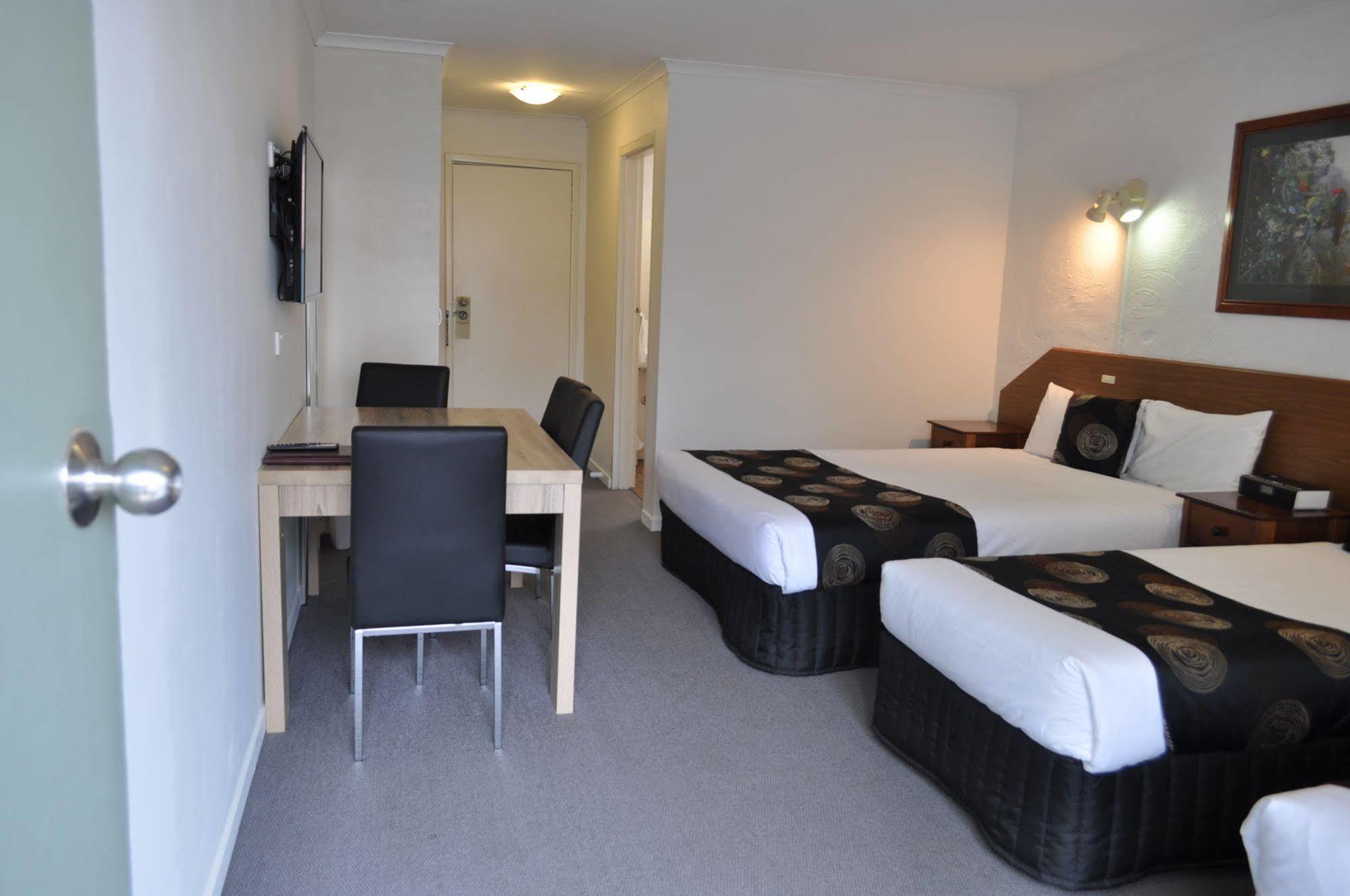 Albury Burvale Motor Inn Kültér fotó
