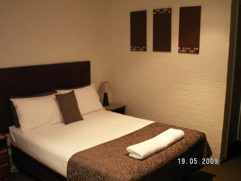 Albury Burvale Motor Inn Kültér fotó